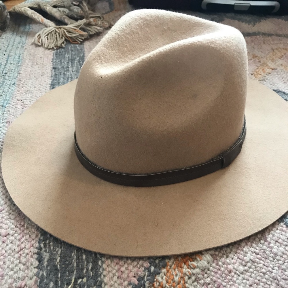 Ecote UO hat